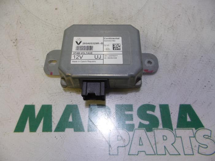 Gebruikte Stuurbekrachtiging Computer Renault Megane III Grandtour (KZ) 1.5 dCi 110 Prijs € 35,00 Margeregeling aangeboden door Maresia Parts