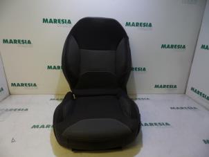 Gebruikte Stoel Bekleding links Citroen C3 Prijs € 131,25 Margeregeling aangeboden door Maresia Parts