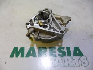 Gebruikte Vacuumpomp (Diesel) Alfa Romeo 159 Sportwagon (939BX) 1.9 JTDm Prijs € 50,00 Margeregeling aangeboden door Maresia Parts