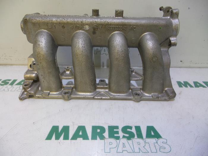 Gebruikte Spruitstuk Inlaat Renault Vel Satis (BJ) 2.0 16V Turbo Prijs € 75,00 Margeregeling aangeboden door Maresia Parts