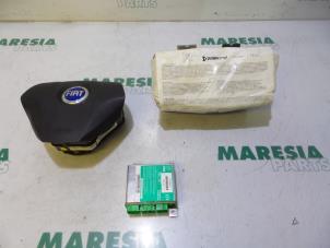 Gebruikte Airbag Set + Module Fiat Punto III (199) 1.4 Prijs € 210,00 Margeregeling aangeboden door Maresia Parts