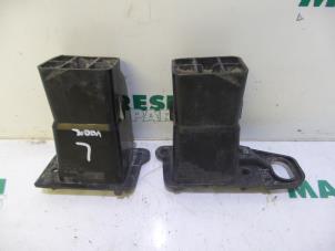 Gebruikte Frontpaneel Peugeot 3008 I (0U/HU) 1.6 HDiF 16V Prijs € 15,00 Margeregeling aangeboden door Maresia Parts