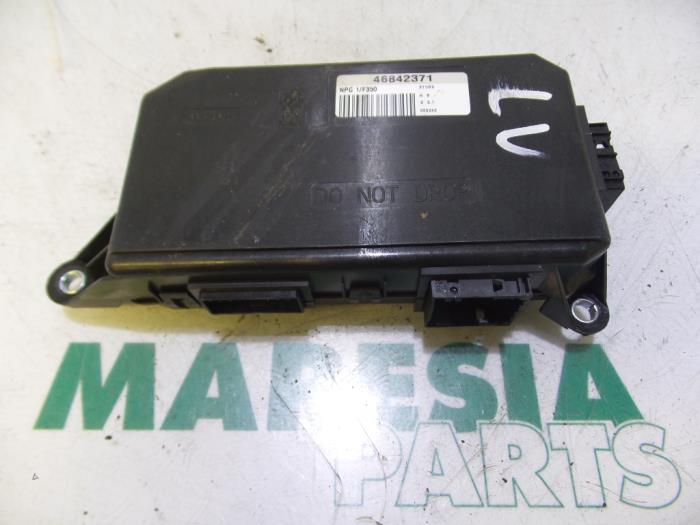 Gebruikte Computer Diversen Fiat Idea (350AX) 1.4 16V Prijs € 35,00 Margeregeling aangeboden door Maresia Parts