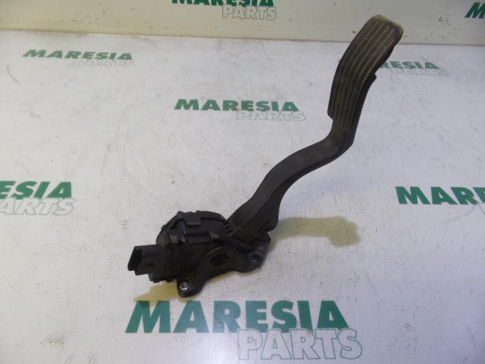 Gebruikte Gaspedaalpositie Sensor Peugeot 308 SW (4E/H) 1.6 VTI 16V Prijs € 20,00 Margeregeling aangeboden door Maresia Parts