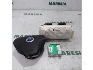 Gebruikte Airbag Set + Module Fiat Grande Punto (199) 1.3 JTD Multijet 16V Prijs € 75,00 Margeregeling aangeboden door Maresia Parts