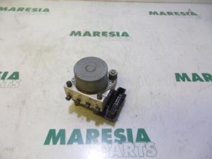 Gebruikte ABS Pomp Peugeot 107 1.0 12V Prijs € 25,00 Margeregeling aangeboden door Maresia Parts