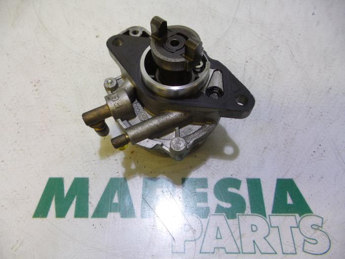 Gebruikte Videpomp (Diesel) Fiat Grande Punto (199) 1.3 JTD Multijet 16V VGT Prijs € 29,95 Margeregeling aangeboden door Maresia Parts