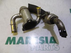 Gebruikte Warmtewisselaar Fiat Grande Punto (199) 1.3 JTD Multijet 16V VGT Prijs € 147,00 Margeregeling aangeboden door Maresia Parts