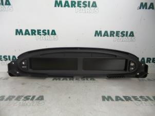 Gebruikte Instrumentenpaneel Citroen Xsara Picasso (CH) 1.8 16V Prijs € 70,00 Margeregeling aangeboden door Maresia Parts