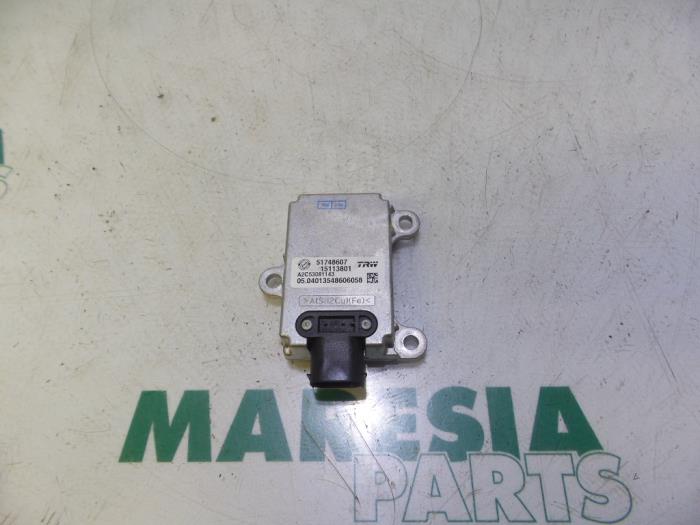 Gebruikte Computer esp Alfa Romeo 159 (939AX) 3.2 JTS V6 24V Q4 Prijs € 45,00 Margeregeling aangeboden door Maresia Parts