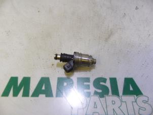 Gebruikte Injector (benzine injectie) Fiat Barchetta (183) 1.8 16V Prijs € 35,00 Margeregeling aangeboden door Maresia Parts