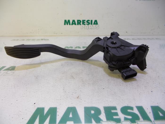Gebruikte Gaspedaalpositie Sensor Alfa Romeo Giulietta (940) 1.4 TB 16V MultiAir Prijs € 34,00 Margeregeling aangeboden door Maresia Parts
