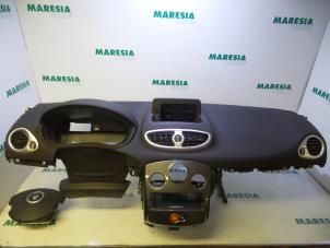 Gebruikte Airbag Set + Module Renault Clio III (BR/CR) 1.5 dCi FAP Prijs € 262,50 Margeregeling aangeboden door Maresia Parts
