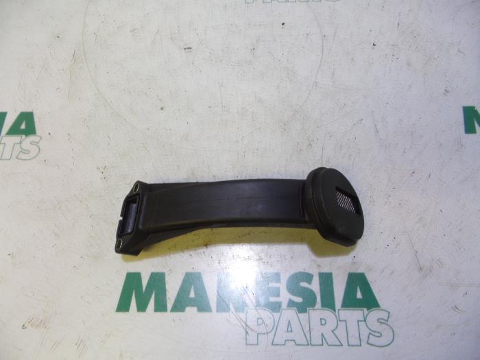 Gebruikte Oliepomp Fiat Grande Punto (199) 1.3 JTD Multijet 16V Prijs € 25,00 Margeregeling aangeboden door Maresia Parts