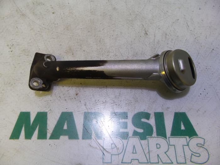 Gebruikte Oliepomp Renault Clio II (BB/CB) 1.2 Prijs € 25,00 Margeregeling aangeboden door Maresia Parts