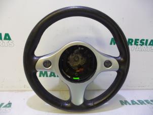 Gebruikte Stuurwiel Alfa Romeo 159 (939AX) 1.9 JTDm 16V Prijs € 65,00 Margeregeling aangeboden door Maresia Parts