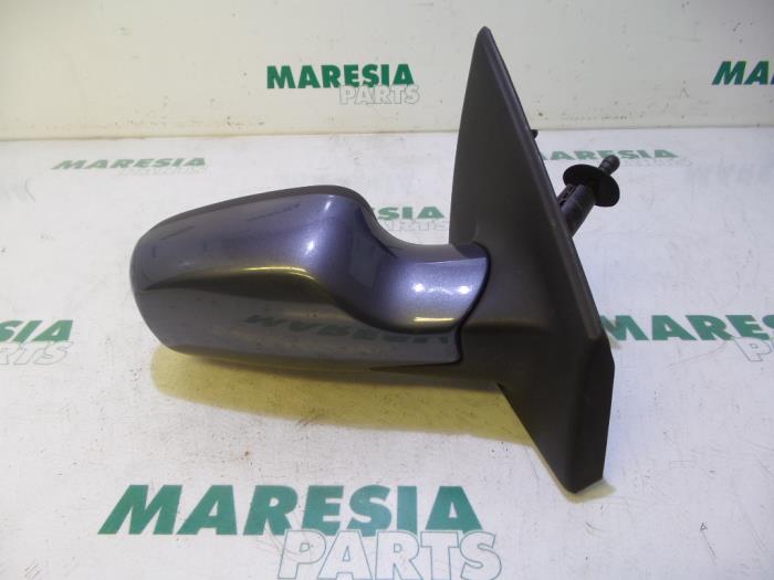 RENAULT Clio 3 generation (2005-2012) Right Side Wing Mirror 7701061191 19502964