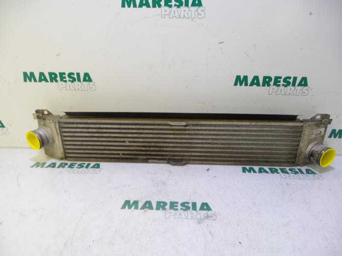 Gebruikte Intercooler Fiat Ducato (250) 2.3 D 120 Multijet Prijs € 45,00 Margeregeling aangeboden door Maresia Parts