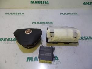 Gebruikte Airbag Set + Module Fiat Grande Punto (199) 1.3 JTD Multijet 16V 85 Actual Prijs € 315,00 Margeregeling aangeboden door Maresia Parts