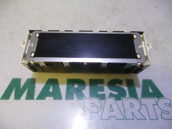 Gebruikte Display Interieur Peugeot 207/207+ (WA/WC/WM) 1.6 16V VTi Prijs € 25,00 Margeregeling aangeboden door Maresia Parts