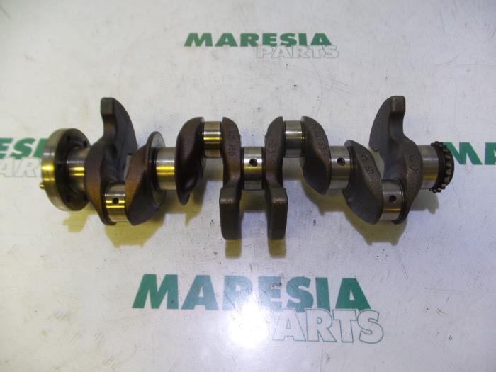 Gebruikte Krukas Peugeot 207/207+ (WA/WC/WM) 1.4 16V VTi Prijs € 157,50 Margeregeling aangeboden door Maresia Parts
