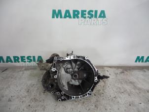 Gebruikte Versnellingsbak Citroen C4 Coupé (LA) 1.6 HDi 16V 110 Prijs € 262,50 Margeregeling aangeboden door Maresia Parts