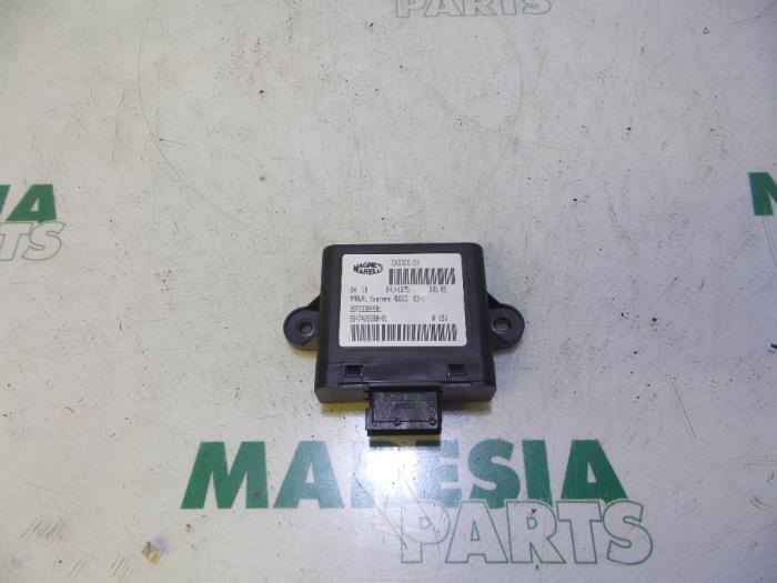 Gebruikte Inspuitcomputer Peugeot 407 (6D) 1.6 HDi 16V Prijs € 29,99 Margeregeling aangeboden door Maresia Parts
