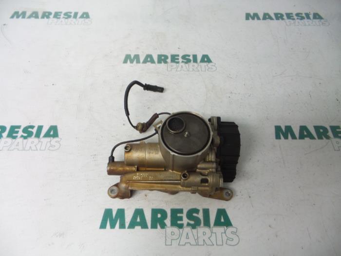 Gebruikte Oliepomp Peugeot 207 SW (WE/WU) 1.4 16V Vti Prijs € 178,50 Margeregeling aangeboden door Maresia Parts