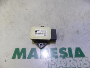 Gebruikte Computer esp Peugeot 3008 I (0U/HU) 1.6 VTI 16V Prijs € 30,00 Margeregeling aangeboden door Maresia Parts