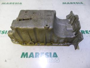 Gebruikte Carterpan Fiat Stilo MW (192C) 1.6 16V Prijs € 157,50 Margeregeling aangeboden door Maresia Parts