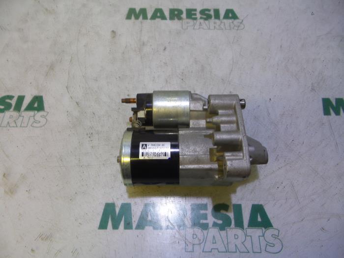 Gebruikte Startmotor Peugeot 308 (L3/L8/LB/LH/LP) 1.6 16V THP Prijs € 25,00 Margeregeling aangeboden door Maresia Parts