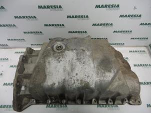 Gebruikte Carterpan Renault Scénic I (JA) 2.0 16V Prijs € 30,00 Margeregeling aangeboden door Maresia Parts