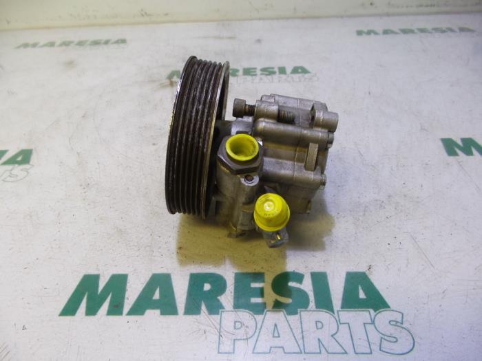 Gebruikte Servopomp Fiat Ducato (250) 2.0 D 115 Multijet Prijs € 157,50 Margeregeling aangeboden door Maresia Parts