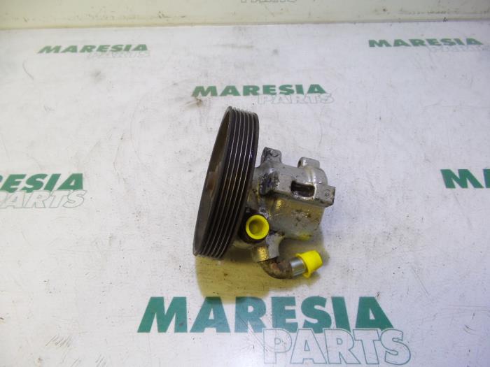 Gebruikte Servopomp Citroen Berlingo Cinqspace, Multispace 1.8 Prijs € 50,00 Margeregeling aangeboden door Maresia Parts