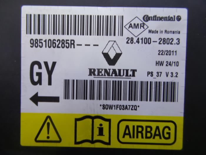 Airbag Module van een Renault Megane III Grandtour (KZ) 1.5 dCi 110 2012