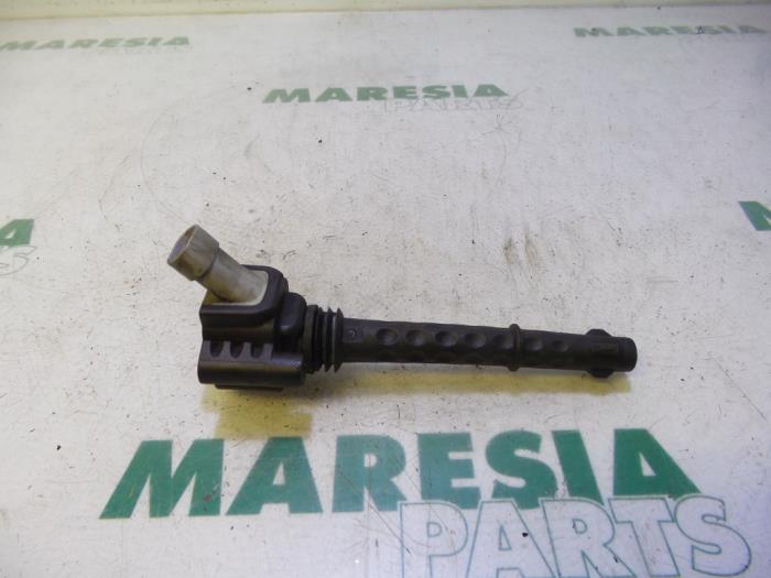 Gebruikte Bobine Fiat Bravo (198A) 1.4 MultiAir 16V Prijs € 15,00 Margeregeling aangeboden door Maresia Parts