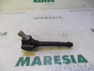 Gebruikte Bobine Fiat Bravo (198A) 1.4 MultiAir 16V Prijs € 15,00 Margeregeling aangeboden door Maresia Parts