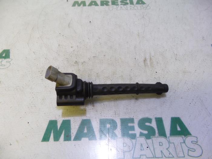 Gebruikte Bobine Fiat Bravo (198A) 1.4 MultiAir 16V Prijs € 15,00 Margeregeling aangeboden door Maresia Parts