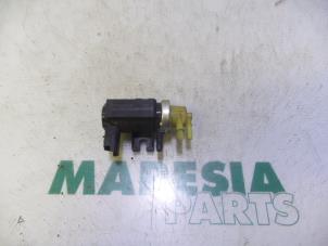 Gebruikte Videpomp (Diesel) Peugeot 3008 I (0U/HU) 1.6 HDiF 16V Prijs € 35,00 Margeregeling aangeboden door Maresia Parts