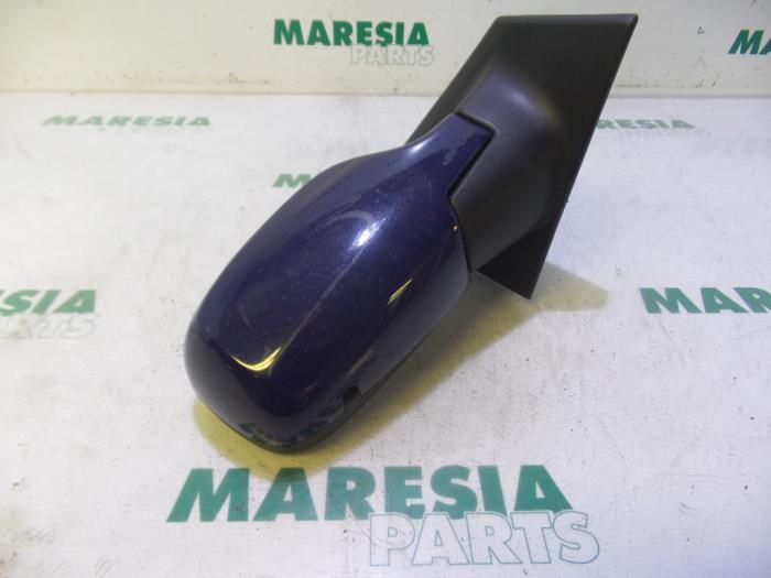RENAULT Clio 3 generation (2005-2012) Right Side Wing Mirror 7701061191 19501096
