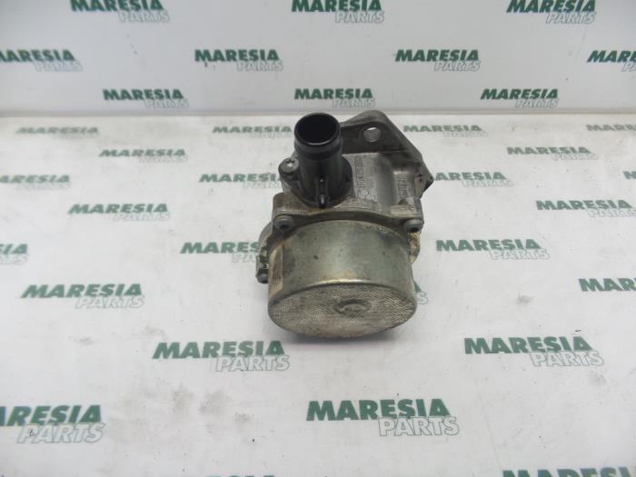 Gebruikte Vacuumpomp (Diesel) Renault Scénic II (JM) 1.5 dCi 85 Prijs € 24,95 Margeregeling aangeboden door Maresia Parts