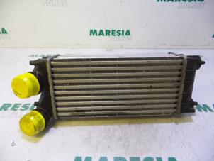 Gebruikte Intercooler Peugeot 308 SW (4E/H) 1.6 HDiF 16V Prijs € 24,00 Margeregeling aangeboden door Maresia Parts