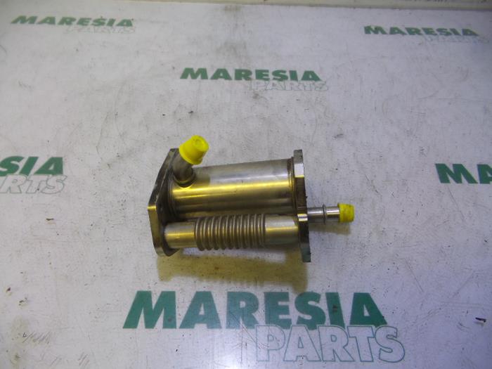 Warmtewisselaar van een Renault Twingo II (CN) 1.5 dCi 90 FAP 2011