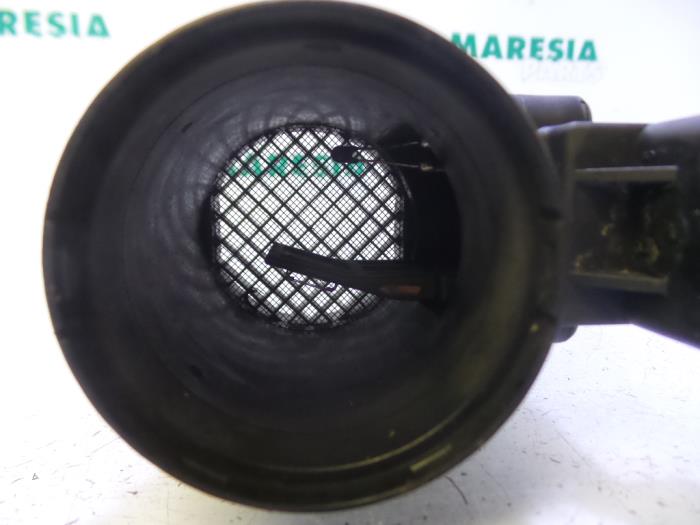 Luchthoeveelheidsmeter van een Citroën C3 Pluriel (HB) 1.4 HDi 2005