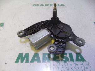 Gebruikte Motor Ruitenwisser achter Peugeot 307 (3A/C/D) 1.6 16V Prijs € 20,00 Margeregeling aangeboden door Maresia Parts
