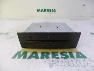 Gebruikte CD Wisselaar Renault Megane II (BM/CM) 1.9 dCi 120 Prijs € 131,25 Margeregeling aangeboden door Maresia Parts