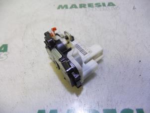 Gebruikte Deurslot Mechaniek 2Deurs links Fiat 500 (312) 0.9 TwinAir 80 Prijs € 24,95 Margeregeling aangeboden door Maresia Parts