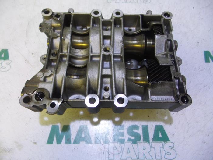 Gebruikte Krukas Citroen C5 I Break (DE) 2.2 HDi 16V FAP Prijs € 105,00 Margeregeling aangeboden door Maresia Parts
