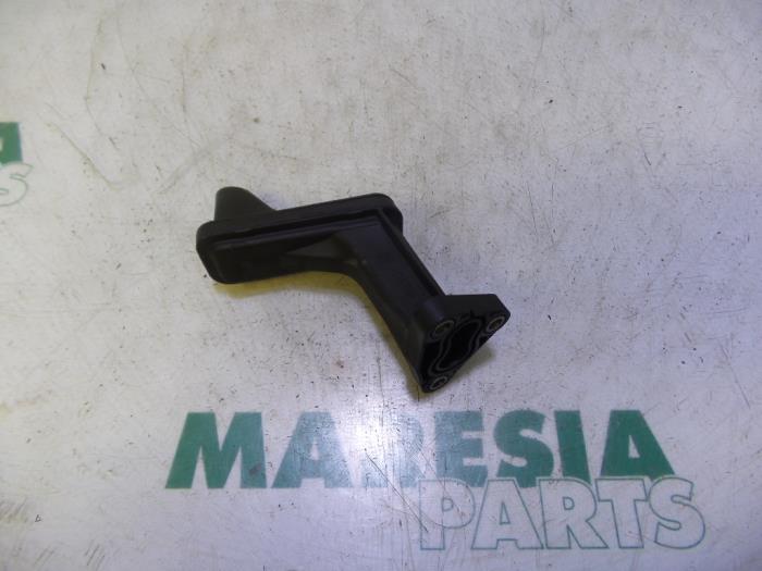 Gebruikte Oliepomp Peugeot 107 1.0 12V Prijs € 25,00 Margeregeling aangeboden door Maresia Parts
