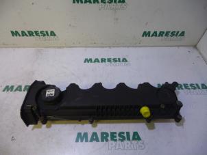 Gebruikte Kleppendeksel Alfa Romeo 156 Sportwagon (932) 2.4 JTD Prijs € 40,00 Margeregeling aangeboden door Maresia Parts